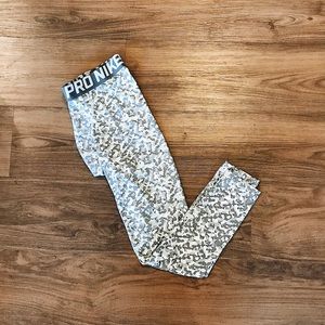 Nike work out leggings